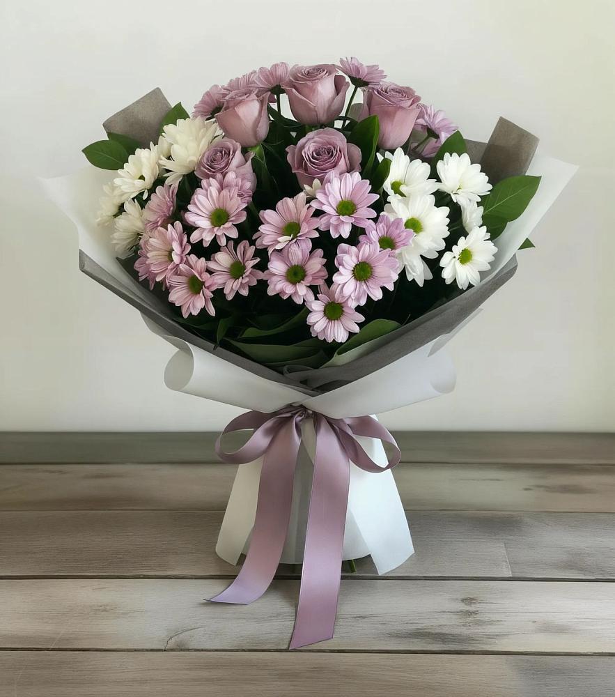 Букет цветов из: Хризантемы и Розы в Беседы