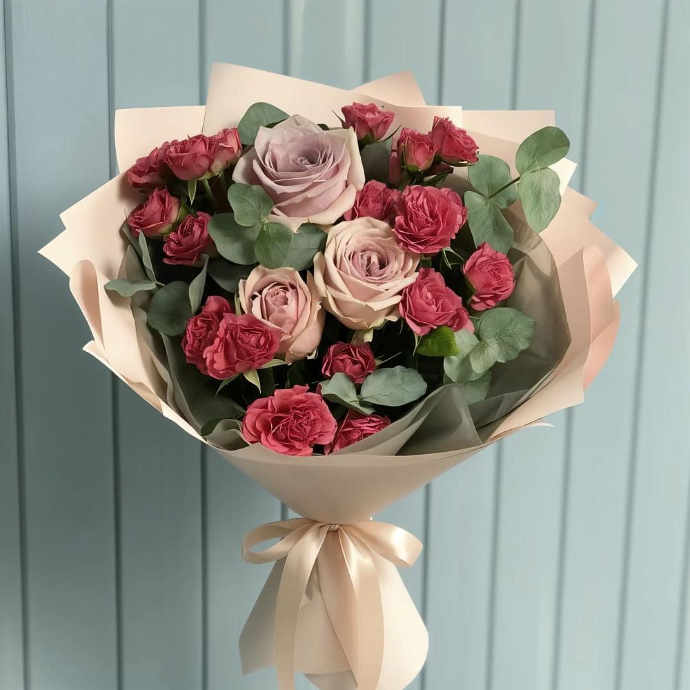 Букет цветов из: Гвоздики и Розы в Беседы