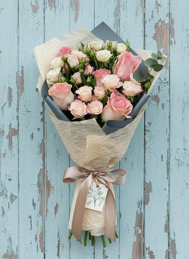 Букет цветов из: Розы в Беседы