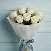 Букет 7 Белых роз Эдлесс Лав в Беседы