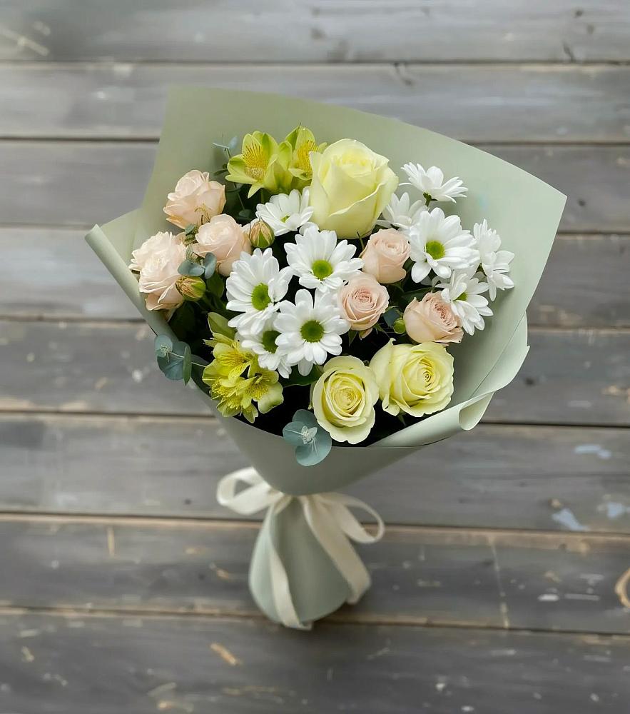 Букет цветов из: Альстромерии, Розы и Хризантемы в Беседы