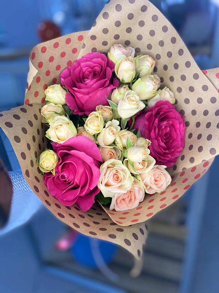 Букет цветов из: Розы в Беседы