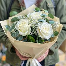 Букет цветов из:  Розы в Беседы