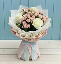Букет цветов из:  Розы #REPLACE_PRED# Беседы