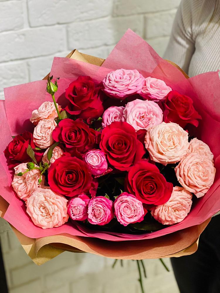 Букет цветов из: Розы в Беседы