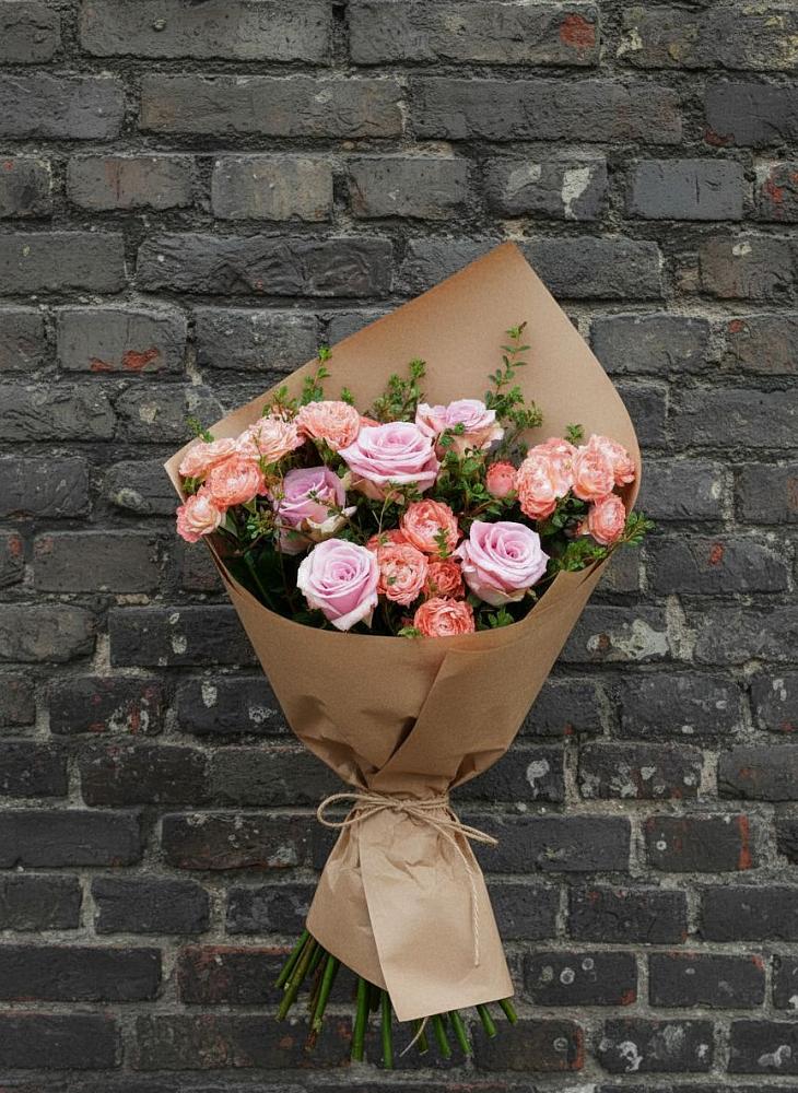 Букет цветов из: Розы в Беседы