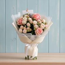Букет цветов из:  Розы в Беседы